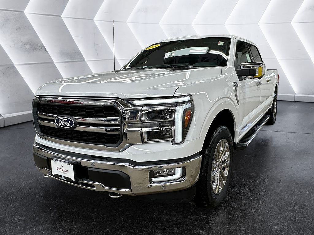 2024 Ford F-150 Lariat image 2