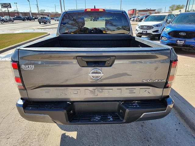 2023 Nissan Frontier SV image 6