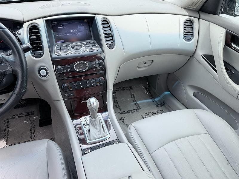 2010 Infiniti EX35