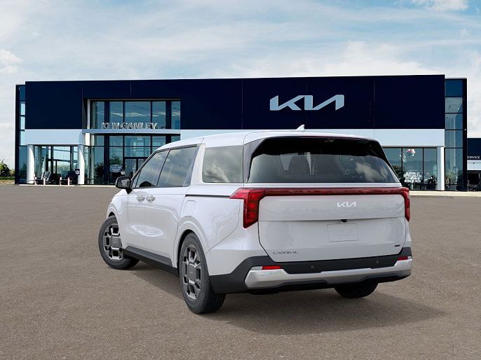 2025 Kia Carnival