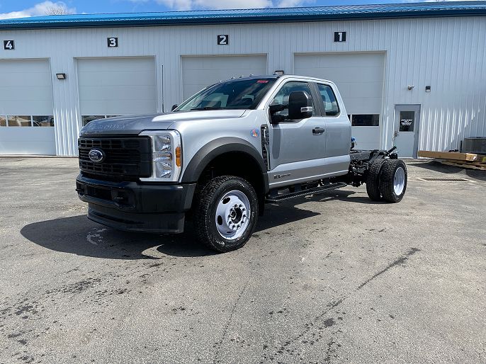 2024 Ford F-550