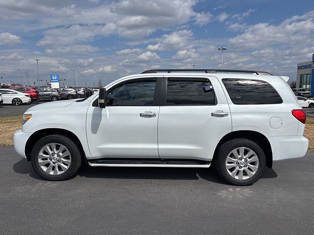 2013 Toyota Sequoia