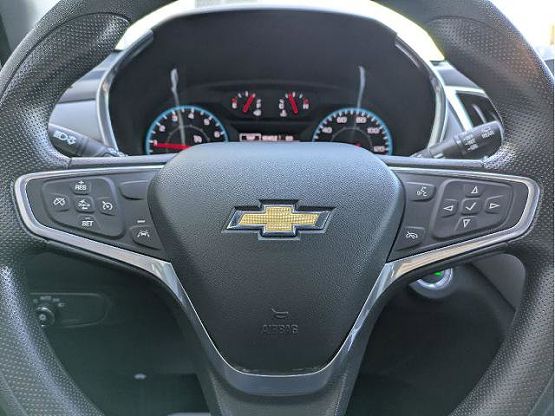 2022 Chevrolet Equinox LS photo 11