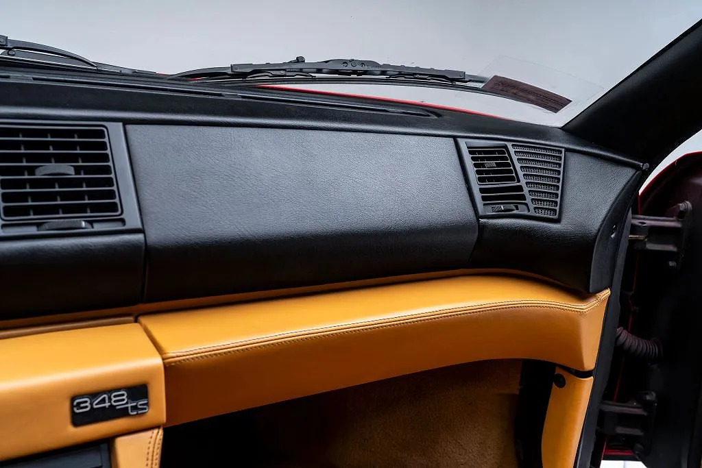 1991 Ferrari 348