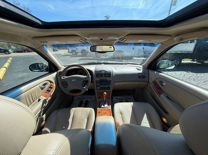 2004 Infiniti I35