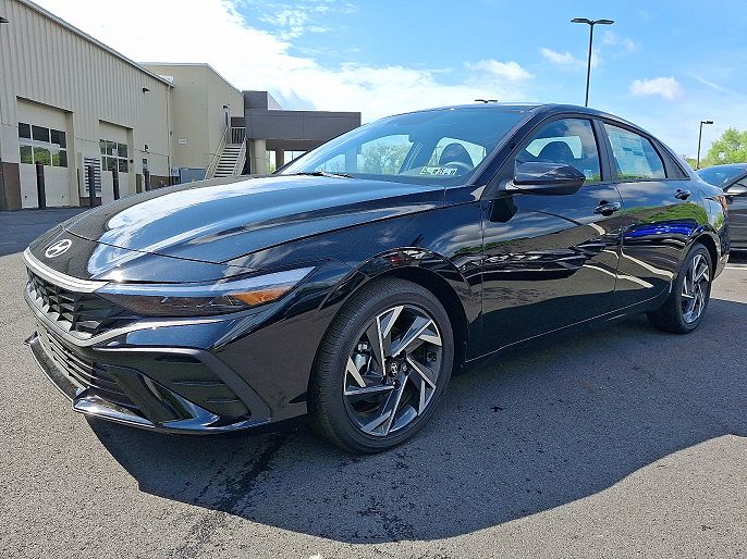 2025 Hyundai Elantra