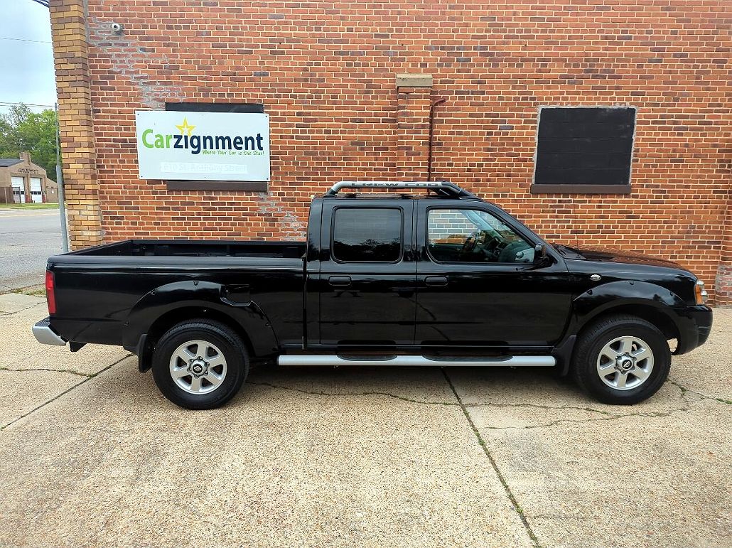2003 Nissan Frontier XE image 1