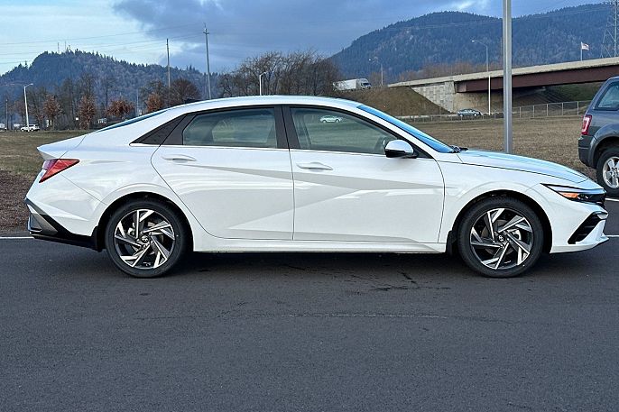 2025 Hyundai Elantra