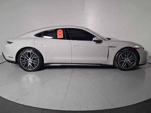 2024 Porsche Taycan