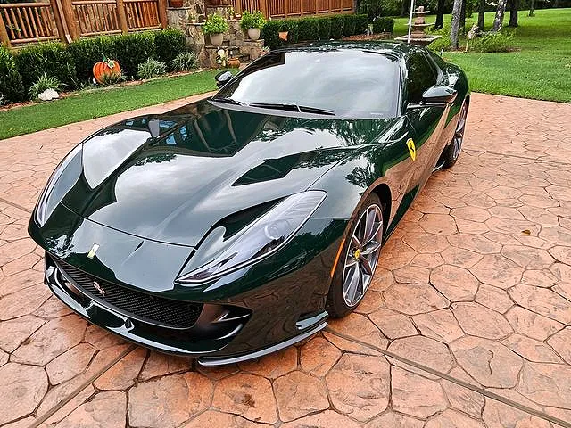 2022 Ferrari 812 GTS