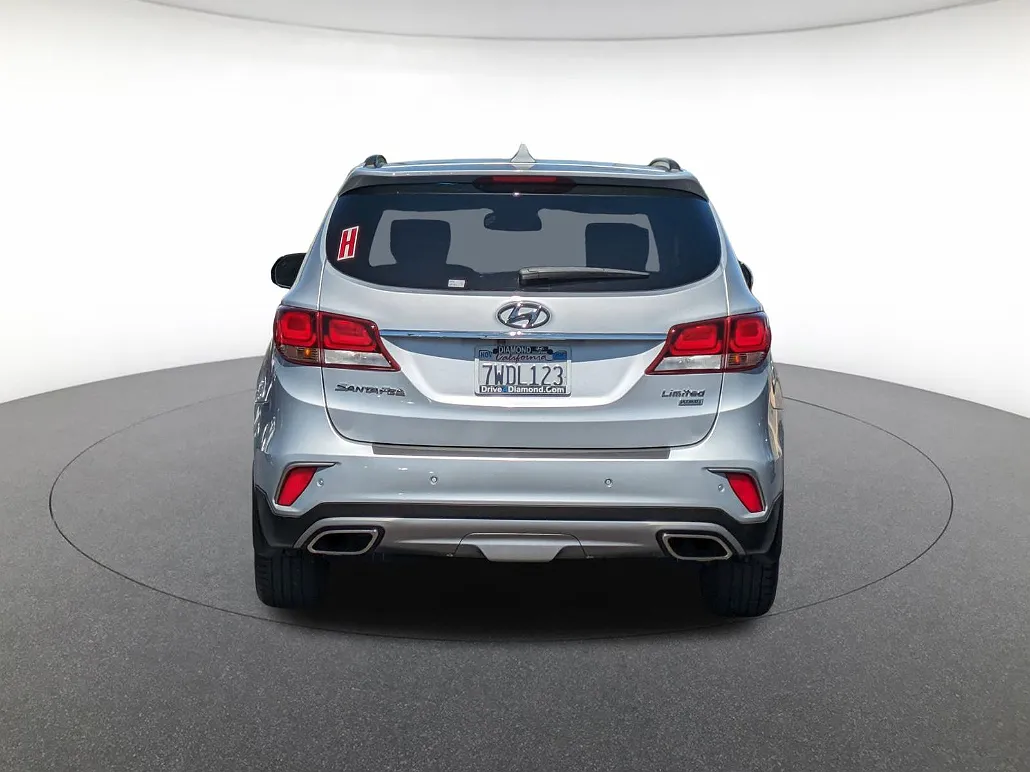 2017 Hyundai Santa Fe Limited Edition image 5