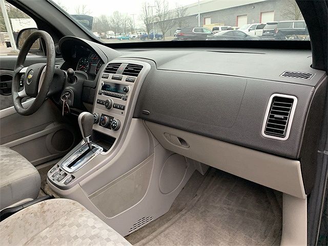 2009 Chevrolet Equinox LS image 23