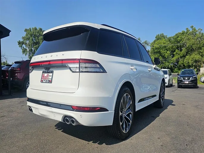 2025 Lincoln Aviator