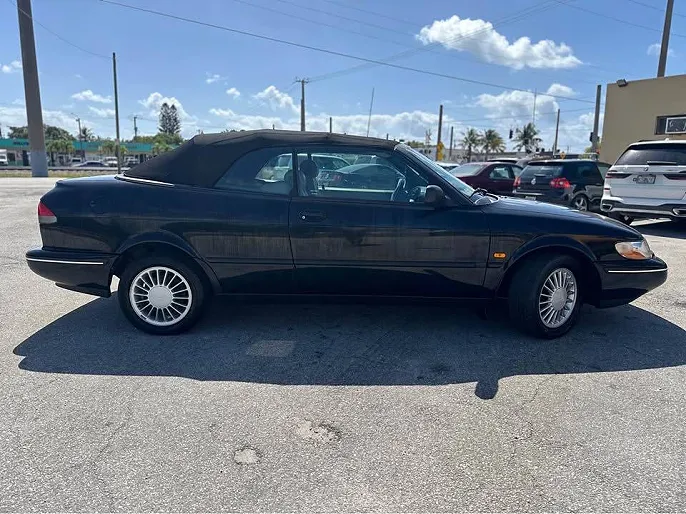 1995 Saab 900