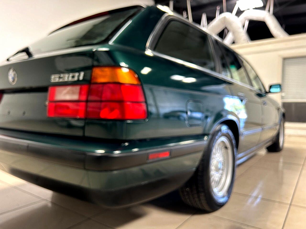 1994 BMW 5 Series 530i image 20
