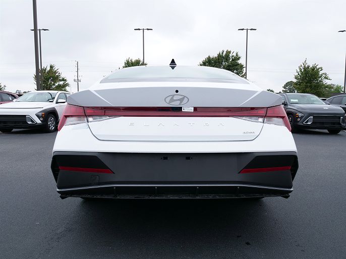 2025 Hyundai Elantra