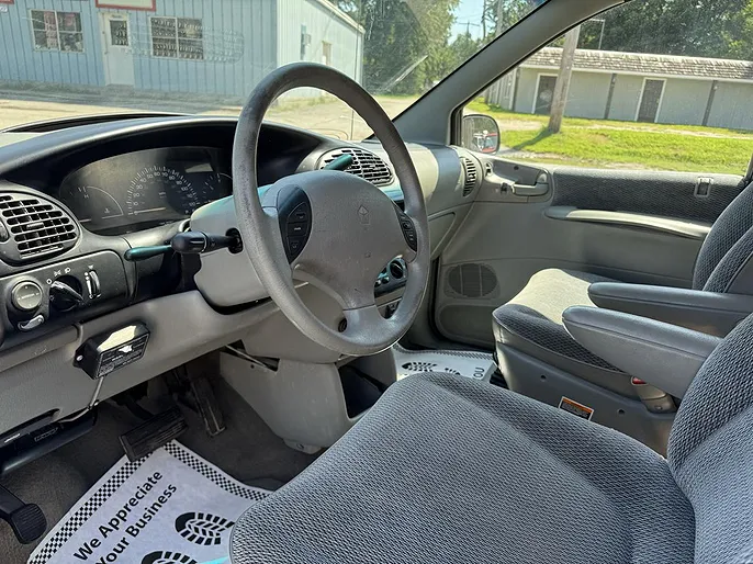 1997 Plymouth Grand Voyager