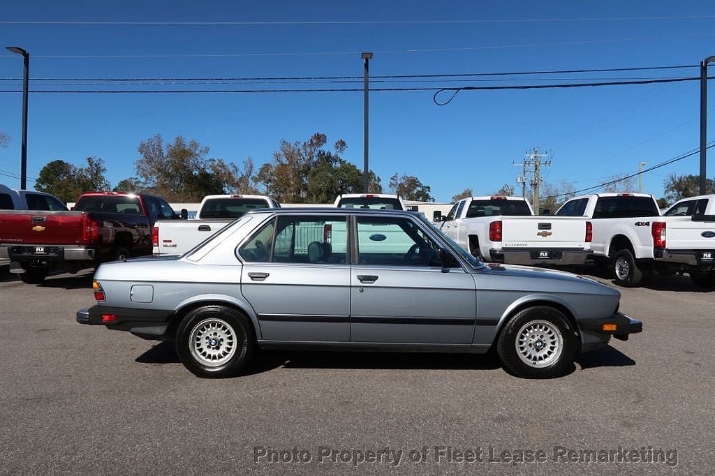 1986 BMW 5 Series 528e image 5