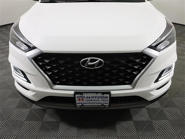 2021 Hyundai Tucson Sport image 1