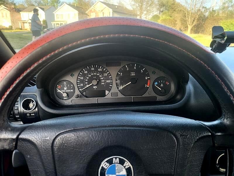 1997 BMW Z3 1.9 image 12