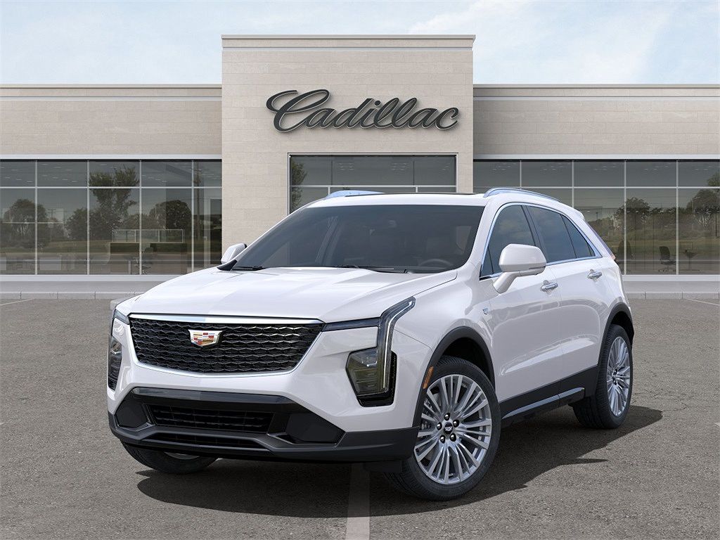 2024 Cadillac XT4 Premium Luxury image 5