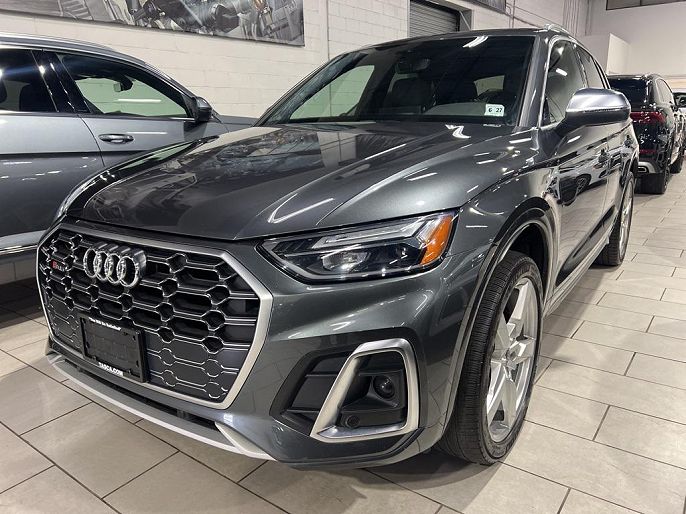 2022 Audi SQ5