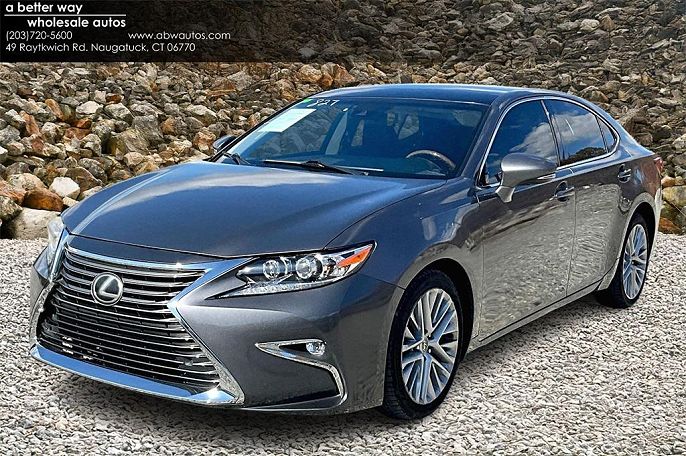 2016 Lexus ES
