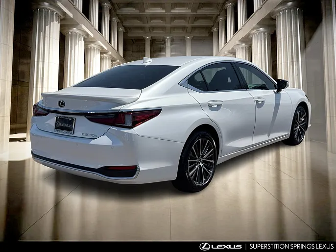 2025 Lexus ES