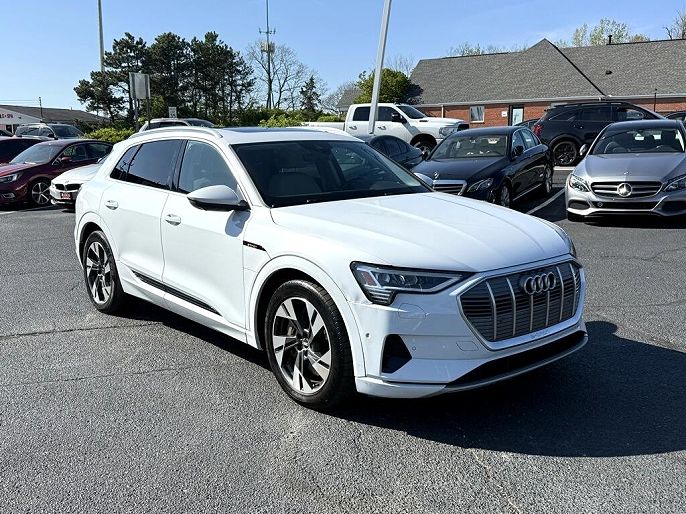 2021 Audi e-tron