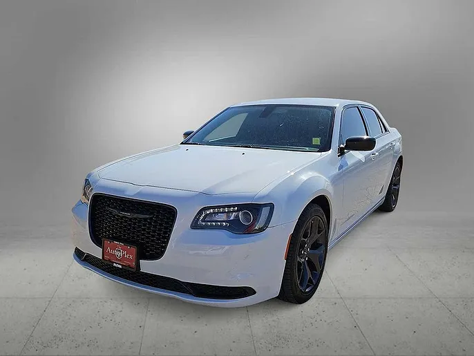 2023 Chrysler 300