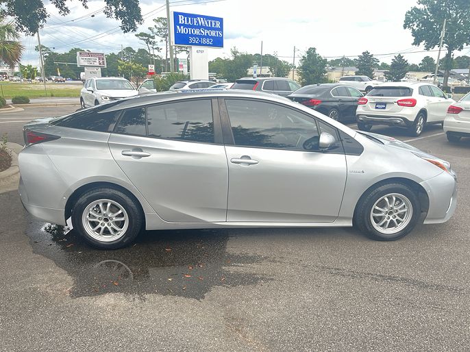 2017 Toyota Prius