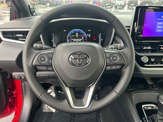 2025 Toyota Corolla XSE photo 4