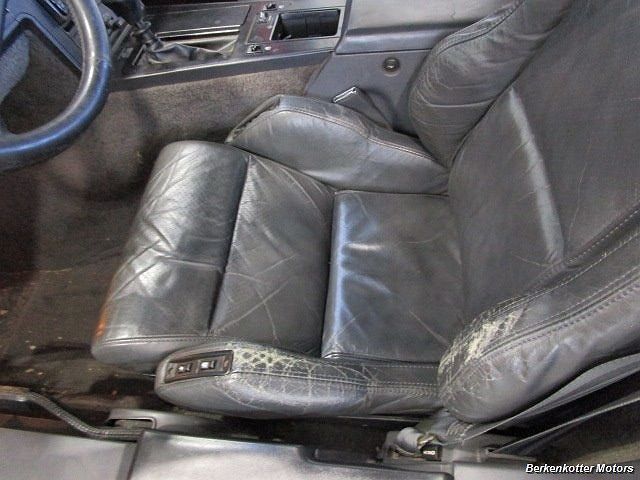 1986 Chevrolet Corvette null image 5