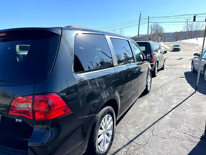 2012 Volkswagen Routan