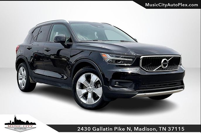 2022 Volvo XC40