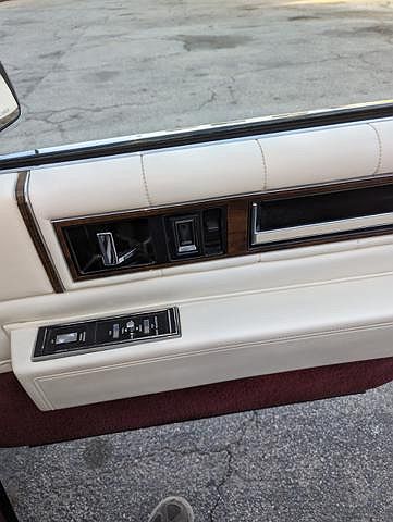 1988 Cadillac DeVille null image 13