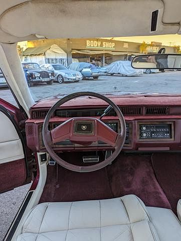 1988 Cadillac DeVille null image 14