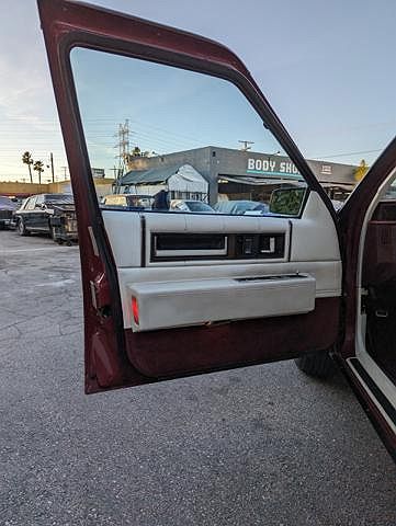1988 Cadillac DeVille null image 8