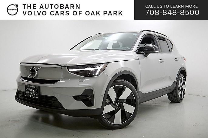 2023 Volvo XC40