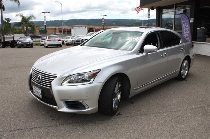 2013 Lexus LS