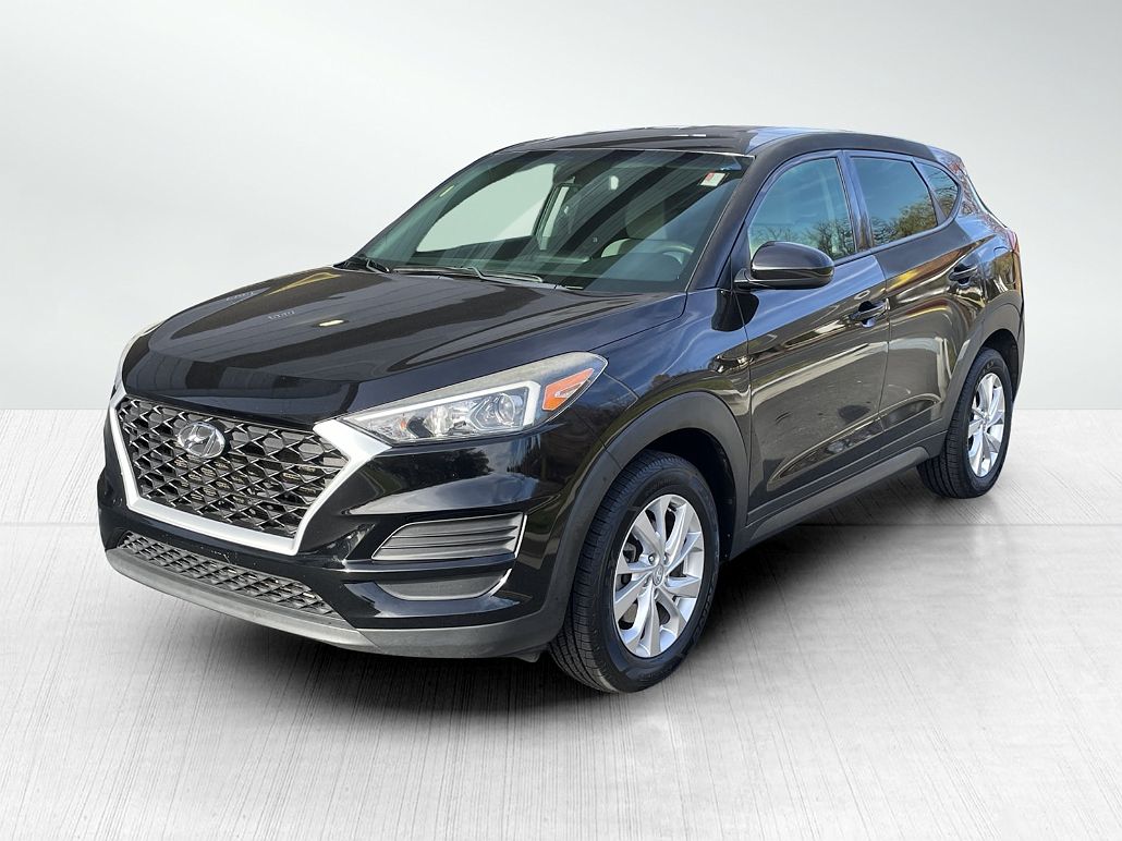 2019 Hyundai Tucson SE image 2