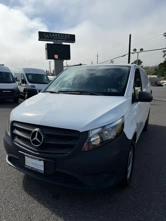 2020 Mercedes-Benz Metris