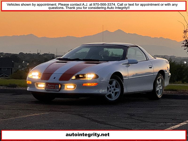 1997 Chevrolet Camaro Z28 image 1