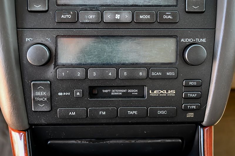 2003 Lexus GS 300 image 25