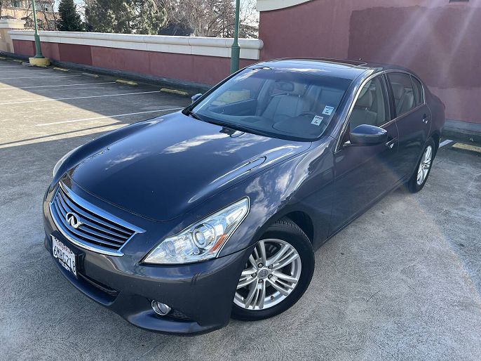 2010 Infiniti G37