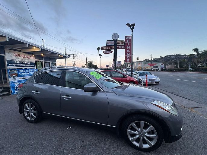 2013 Infiniti EX37