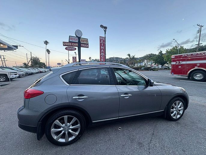 2013 Infiniti EX37