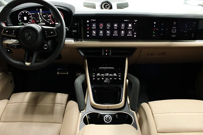2025 Porsche Cayenne