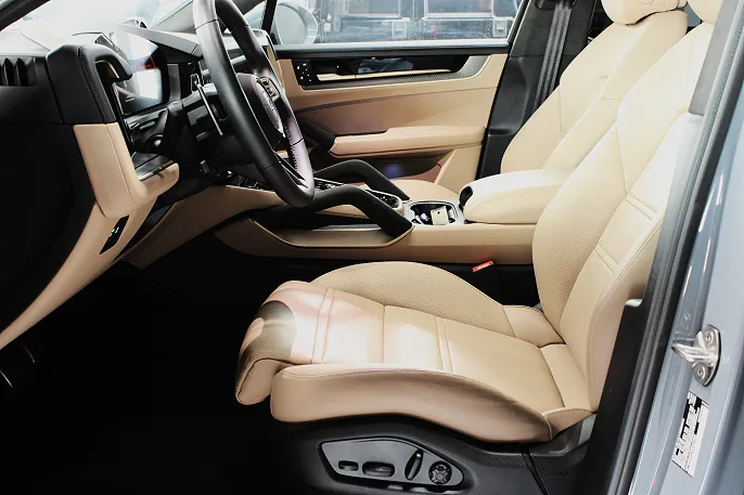 2025 Porsche Cayenne