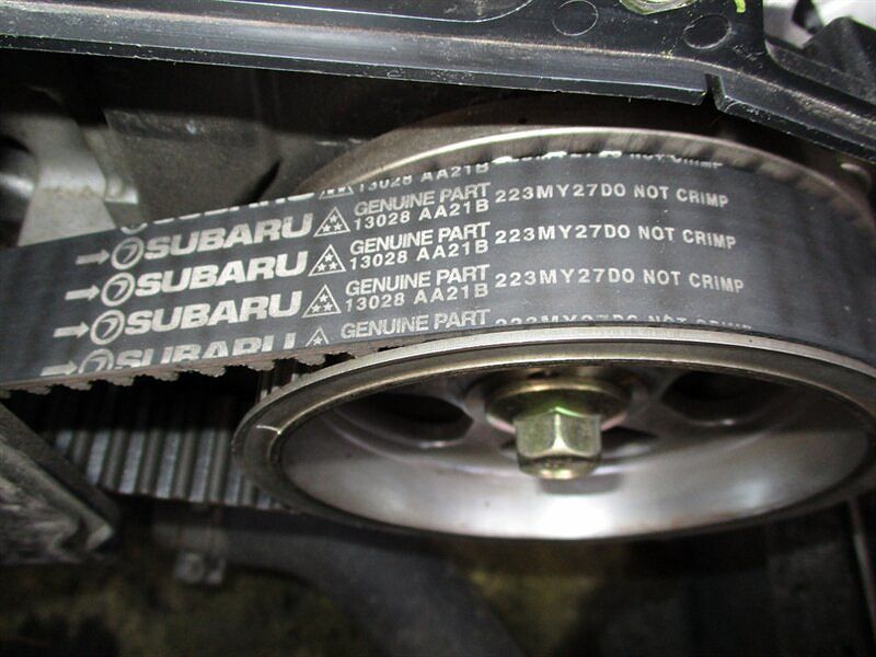2003 Subaru Outback Base image 16